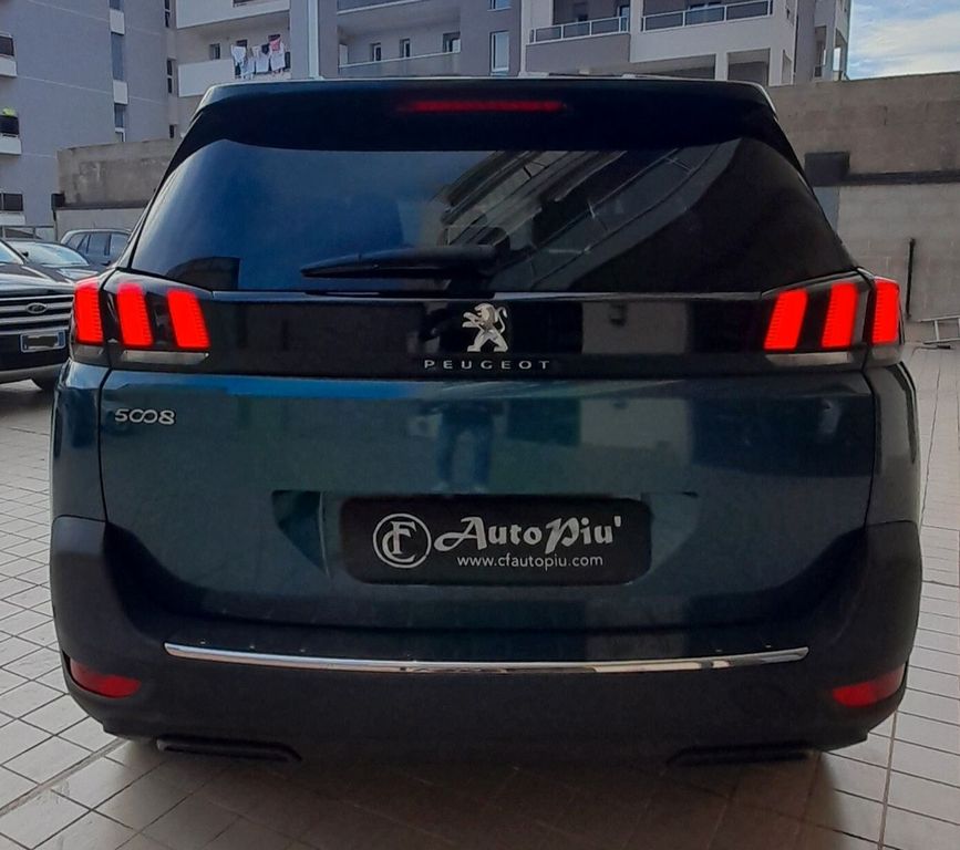 Peugeot 5008 2019