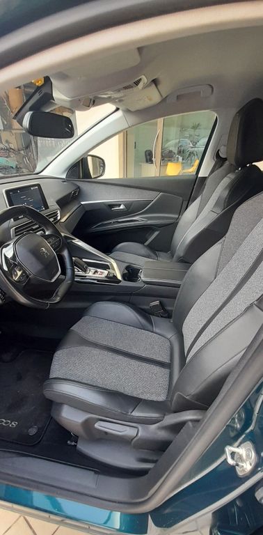Peugeot 5008 2019