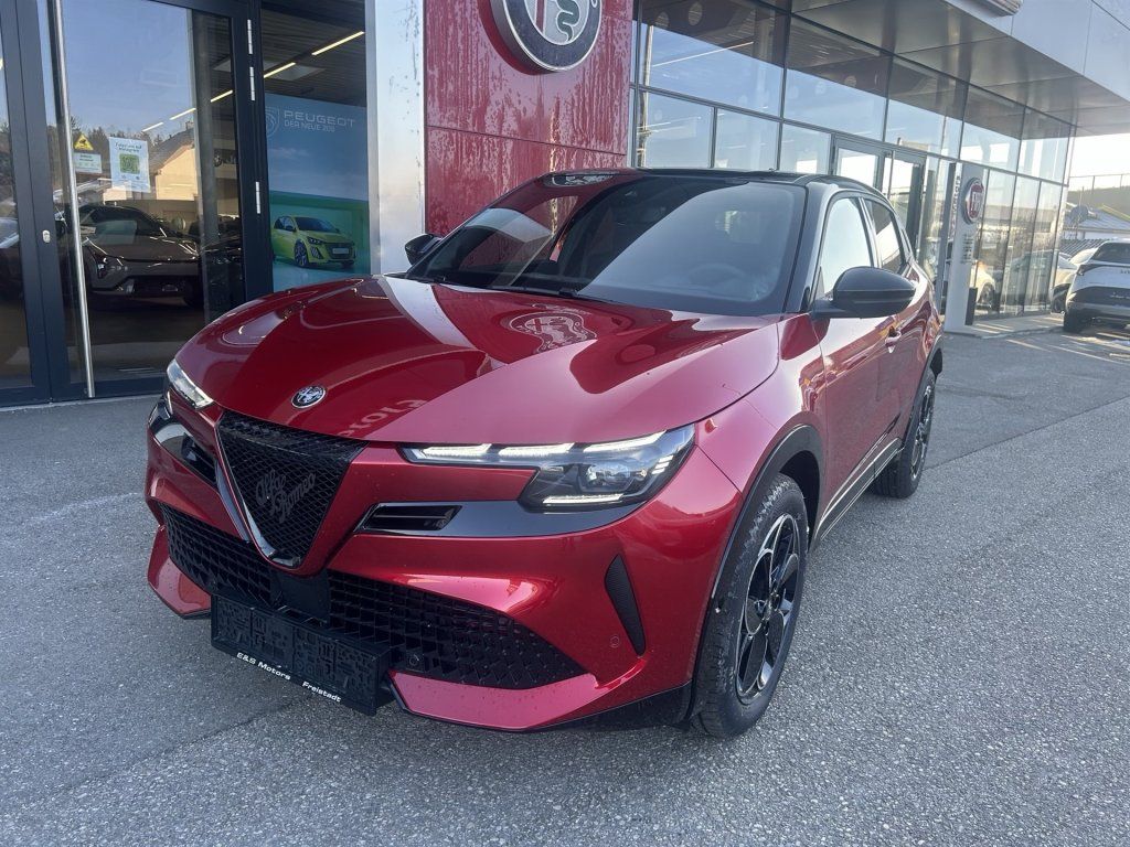 Alfa Romeo Junior 2025