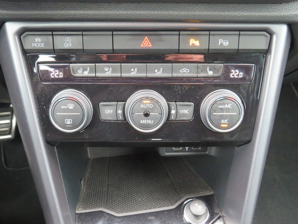 Volkswagen T-Roc 2021