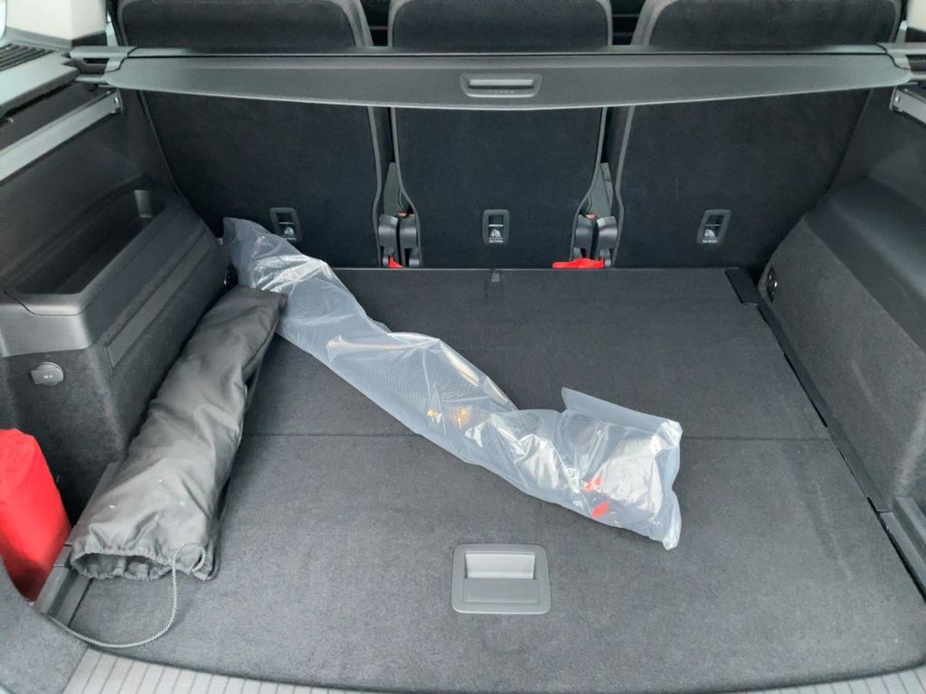 Volkswagen Touran 2024