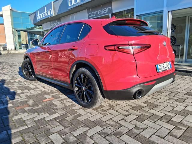 Alfa Romeo Stelvio 2022