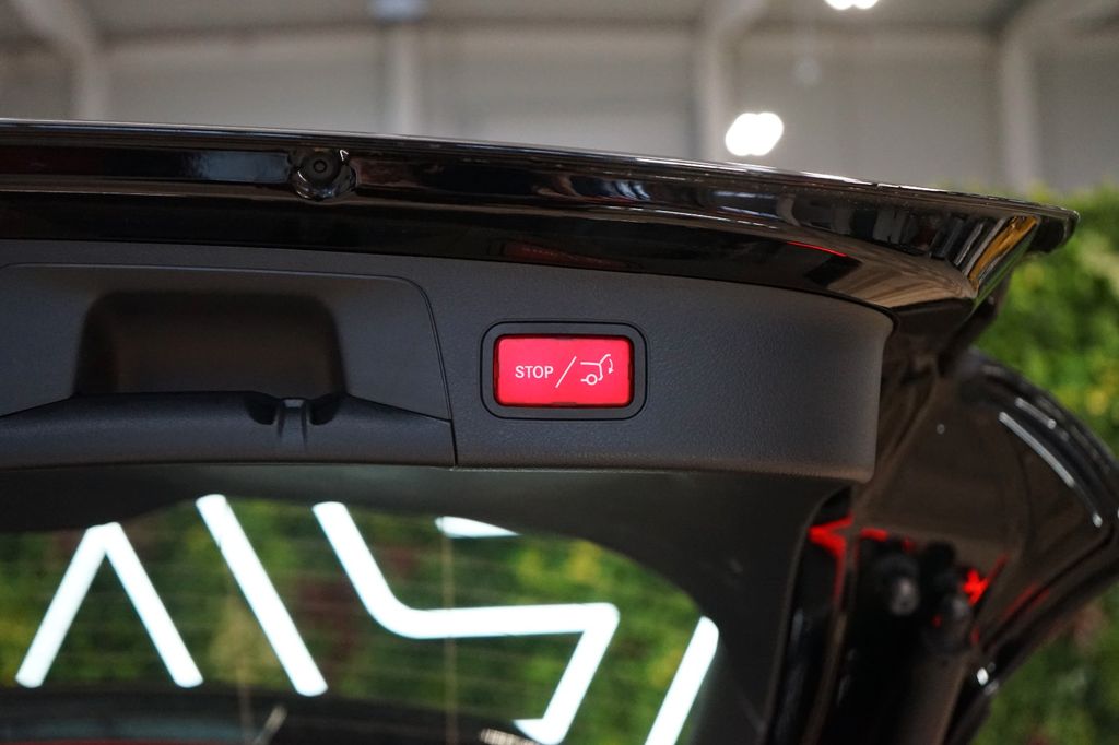 Mercedes-Benz GLA 180 2023