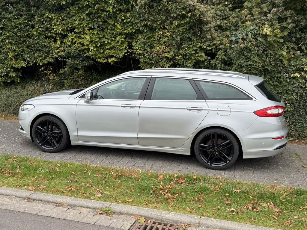 Ford Mondeo 2016