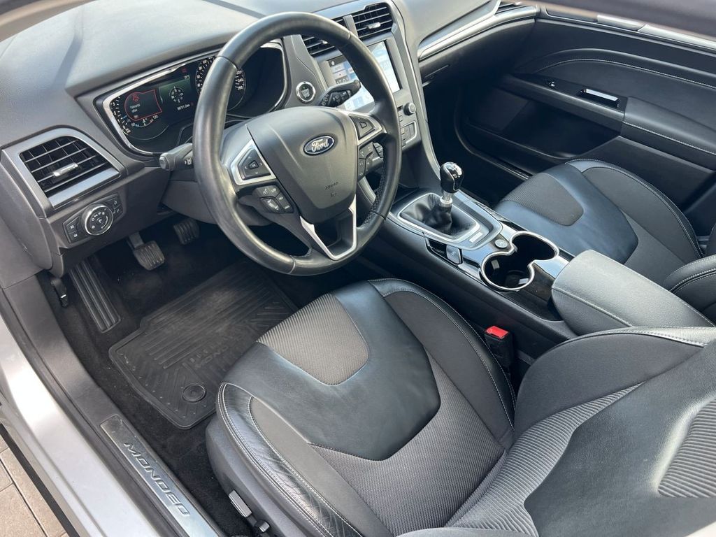 Ford Mondeo 2016