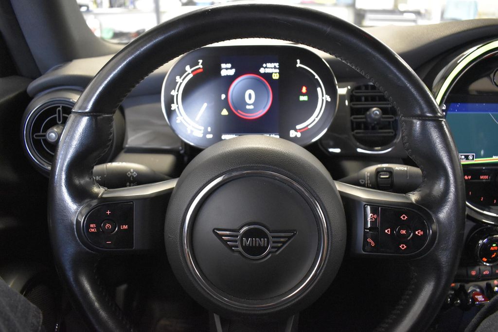 MINI Cooper Cabrio 2021