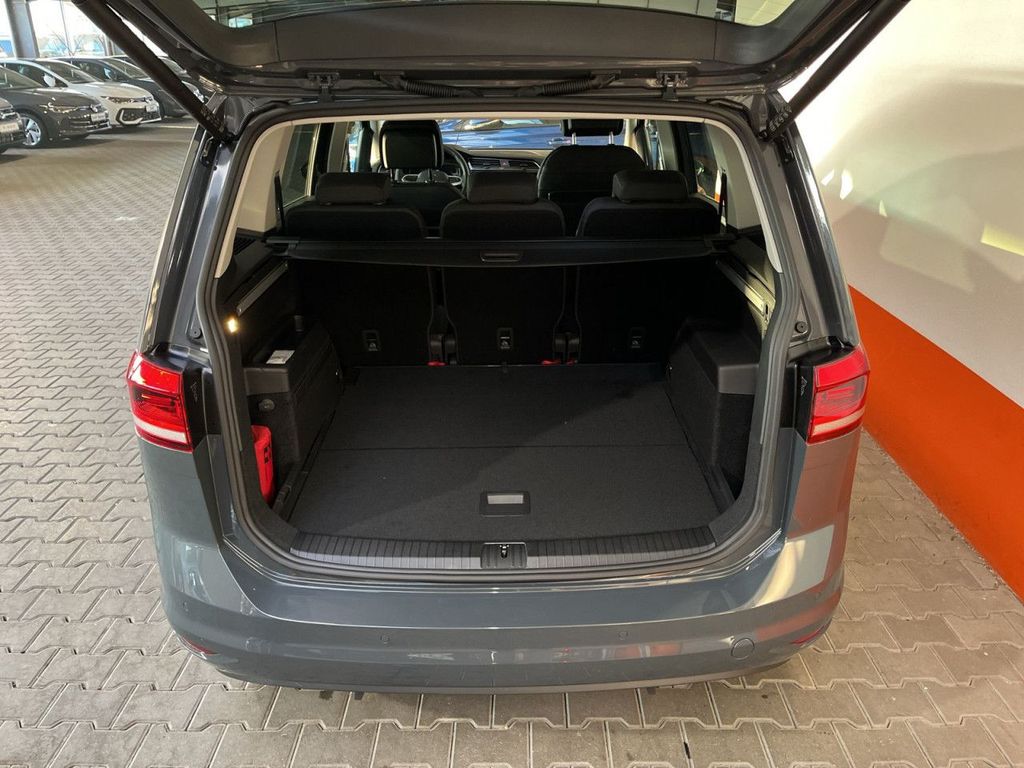 Volkswagen Touran 2024