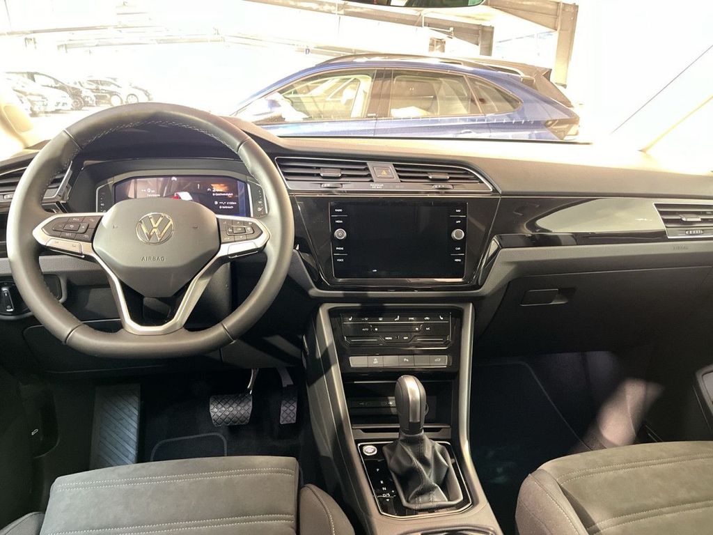 Volkswagen Touran 2024