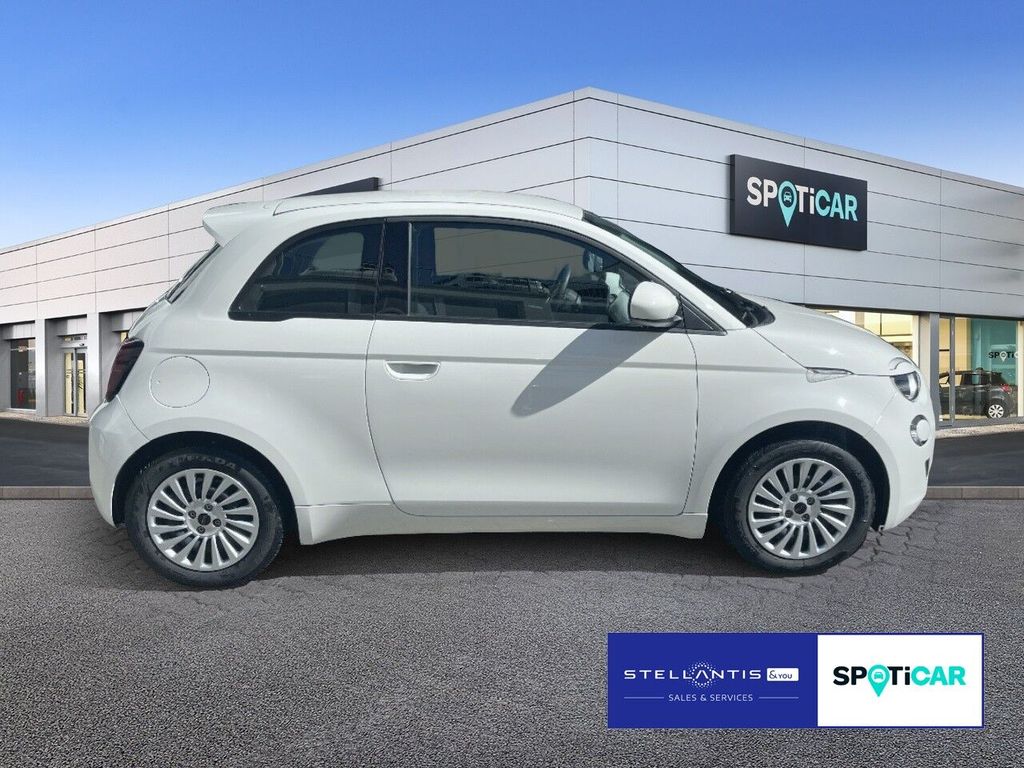 Fiat 500e 2023
