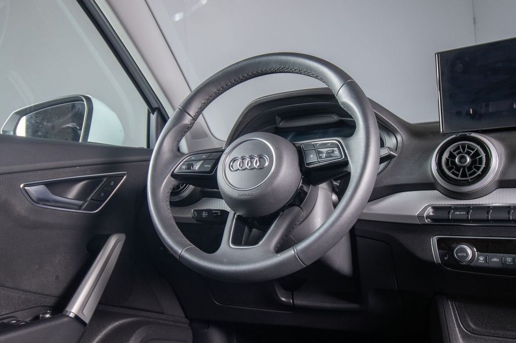 Audi Q2 2024