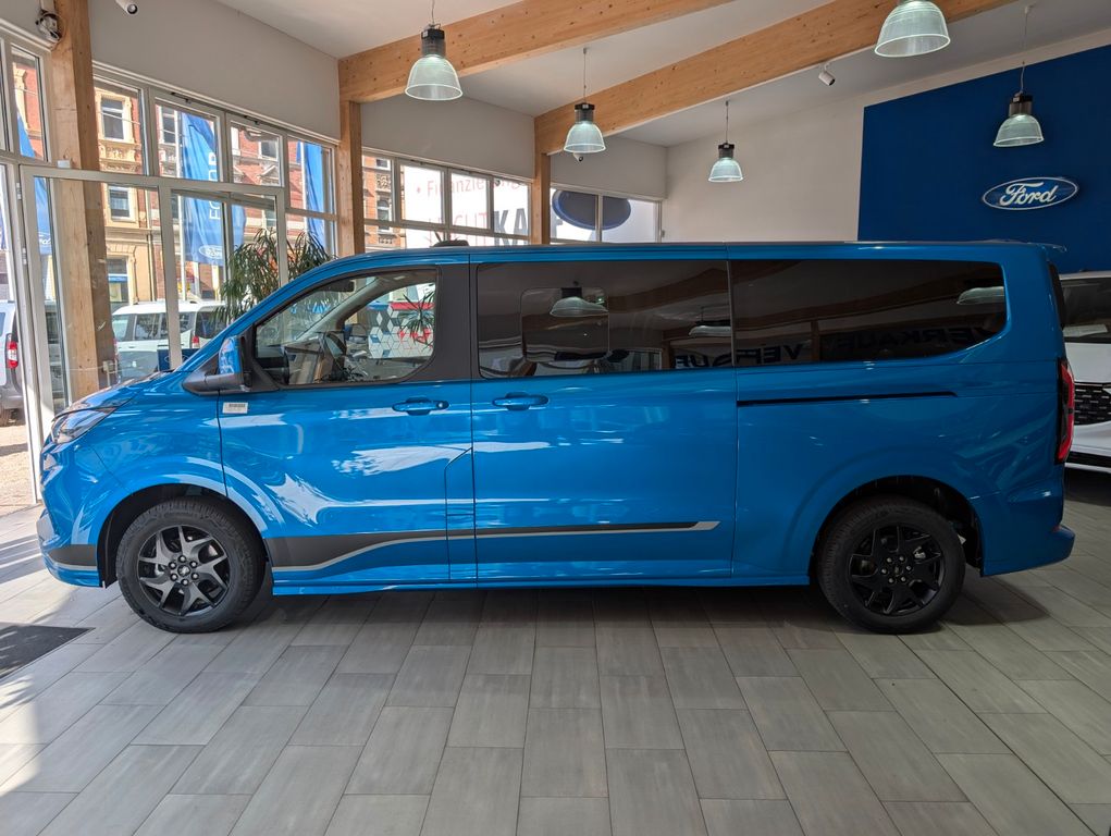 Ford Tourneo Custom 2025