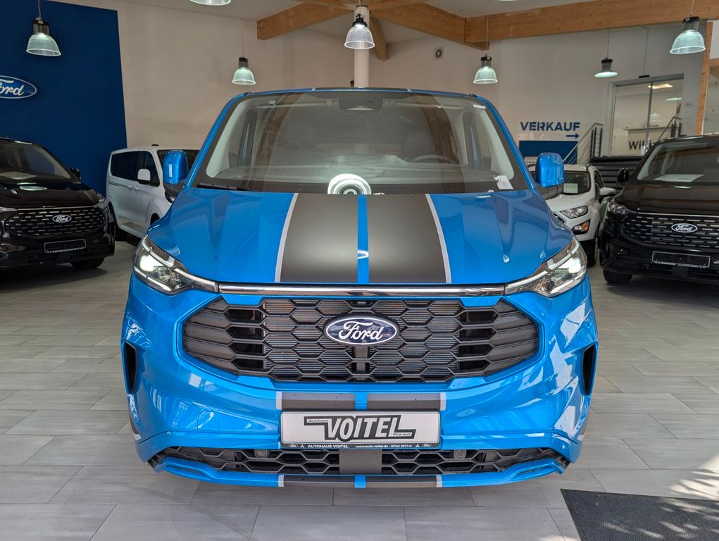 Ford Tourneo Custom 2025