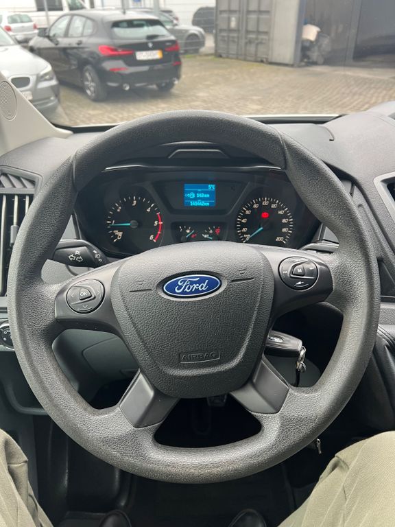 Ford Transit 2019