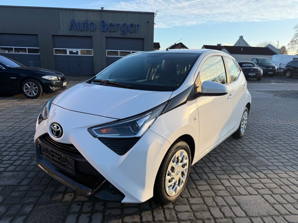Toyota Aygo (X) 2021