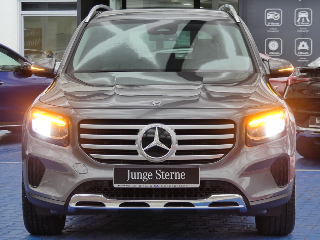 Mercedes-Benz GLB 180 2025