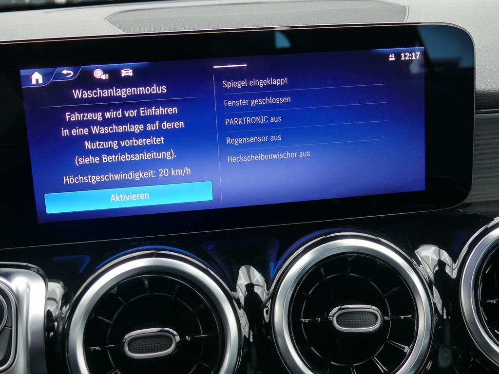 Mercedes-Benz GLB 180 2025