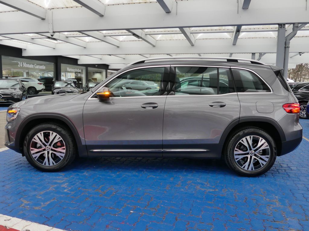 Mercedes-Benz GLB 180 2025