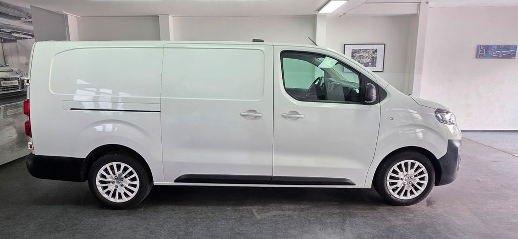 Opel Vivaro 2022