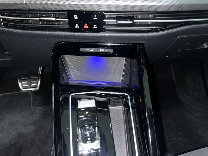 Volkswagen Golf 2025