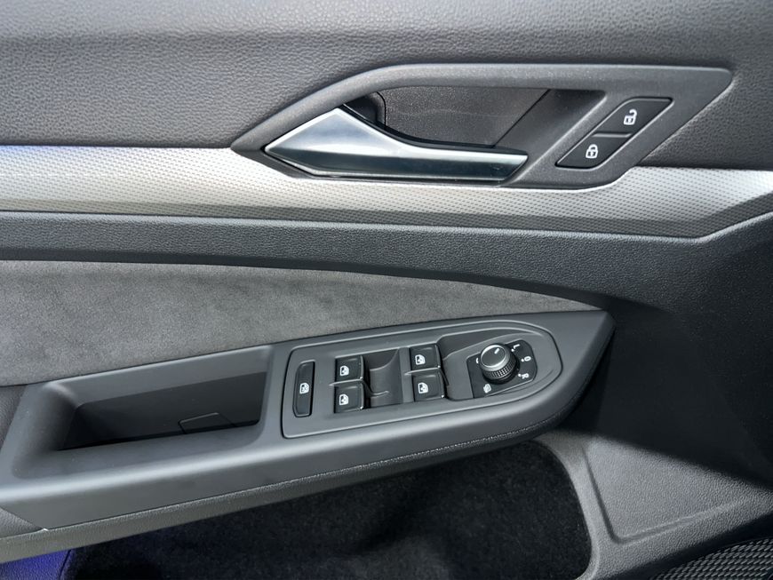 Volkswagen Golf 2025