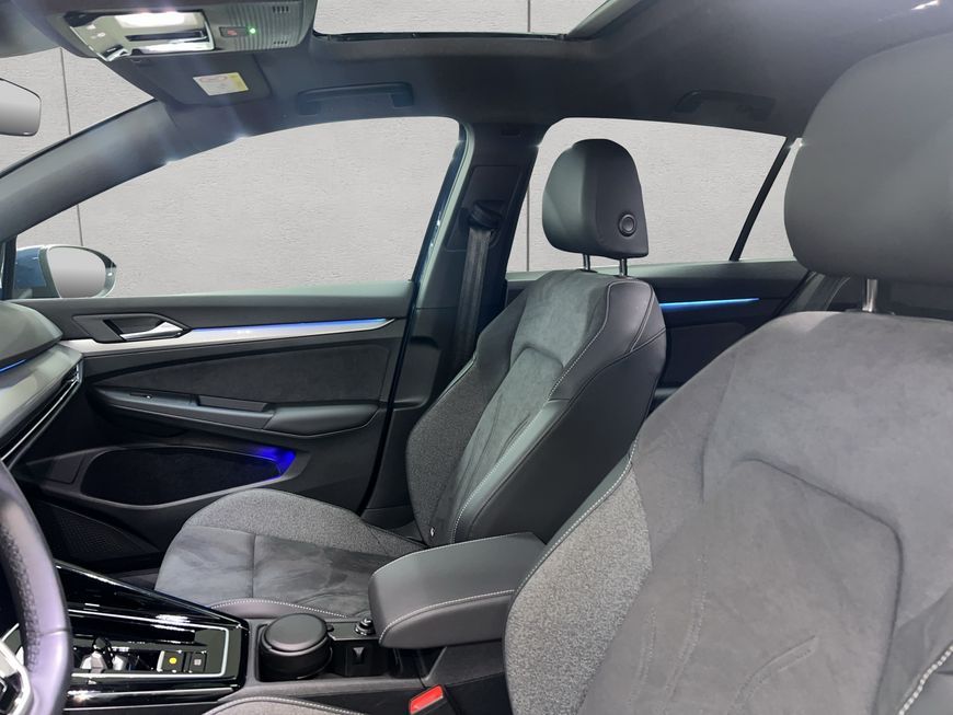 Volkswagen Golf 2025