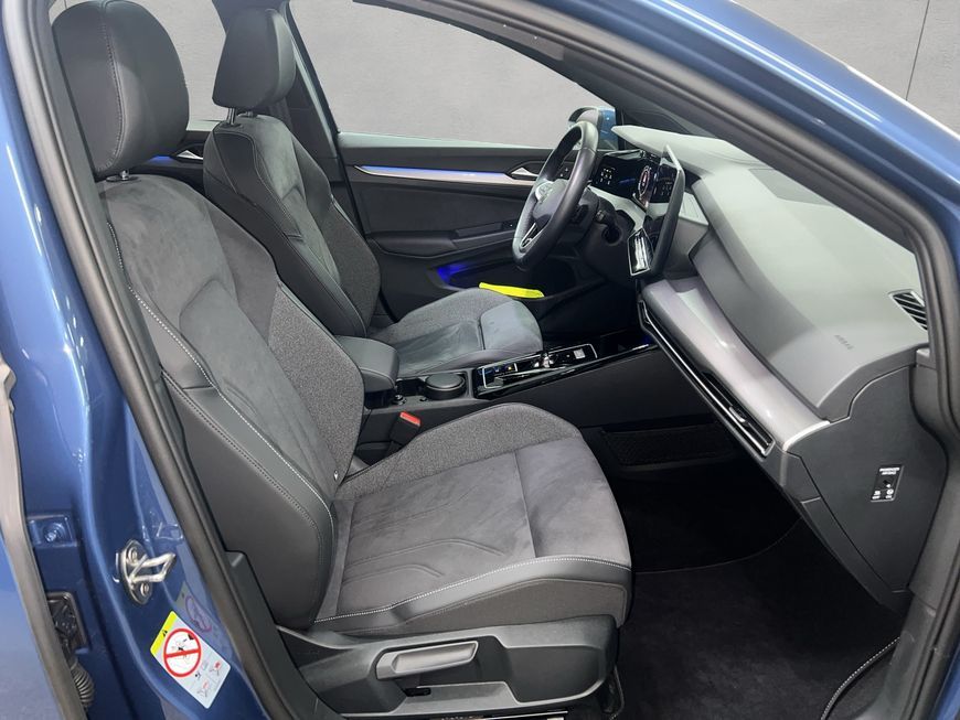 Volkswagen Golf 2025