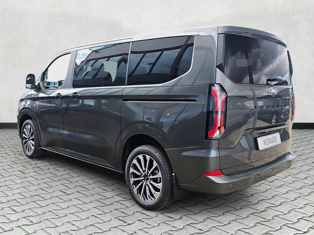 Ford Tourneo Custom 2025