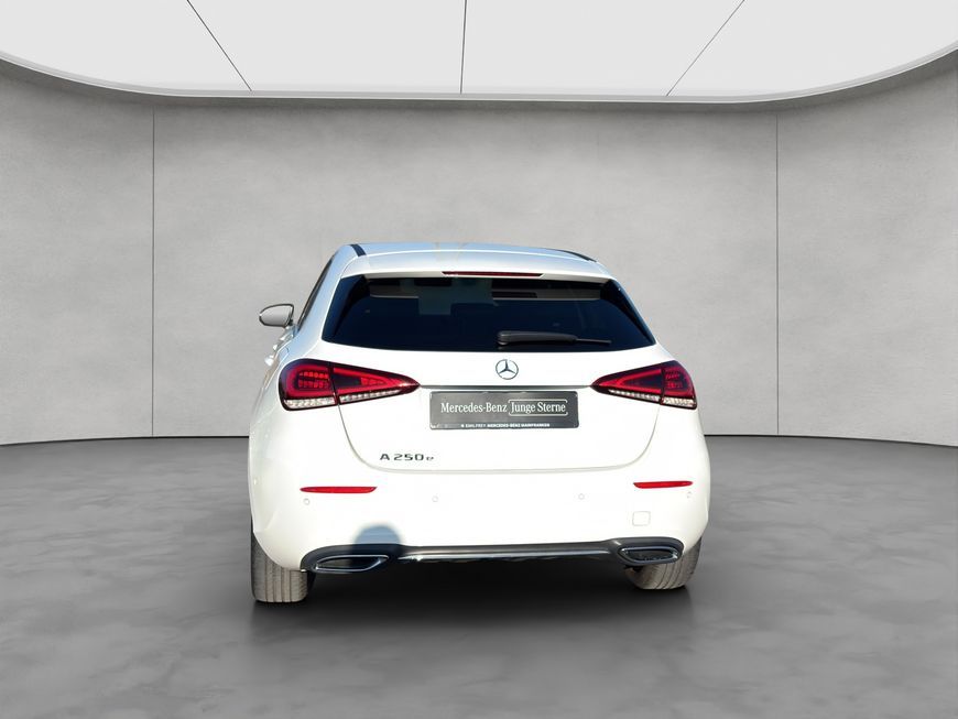 Mercedes-Benz A 250 2021