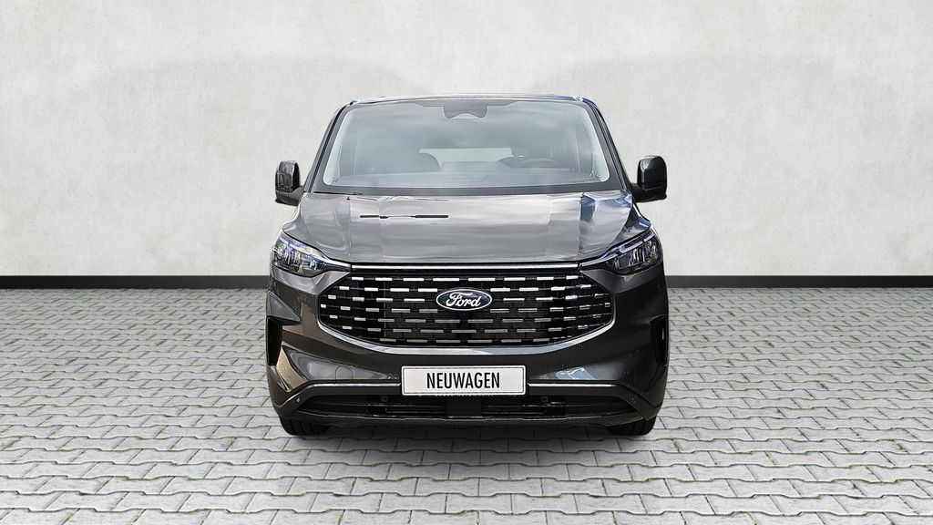 Ford Tourneo Custom 2025