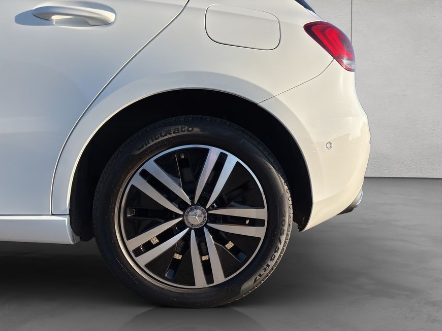 Mercedes-Benz A 250 2021