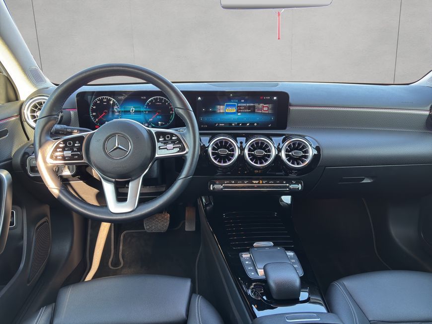 Mercedes-Benz A 250 2021
