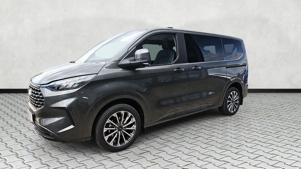 Ford Tourneo Custom 2025