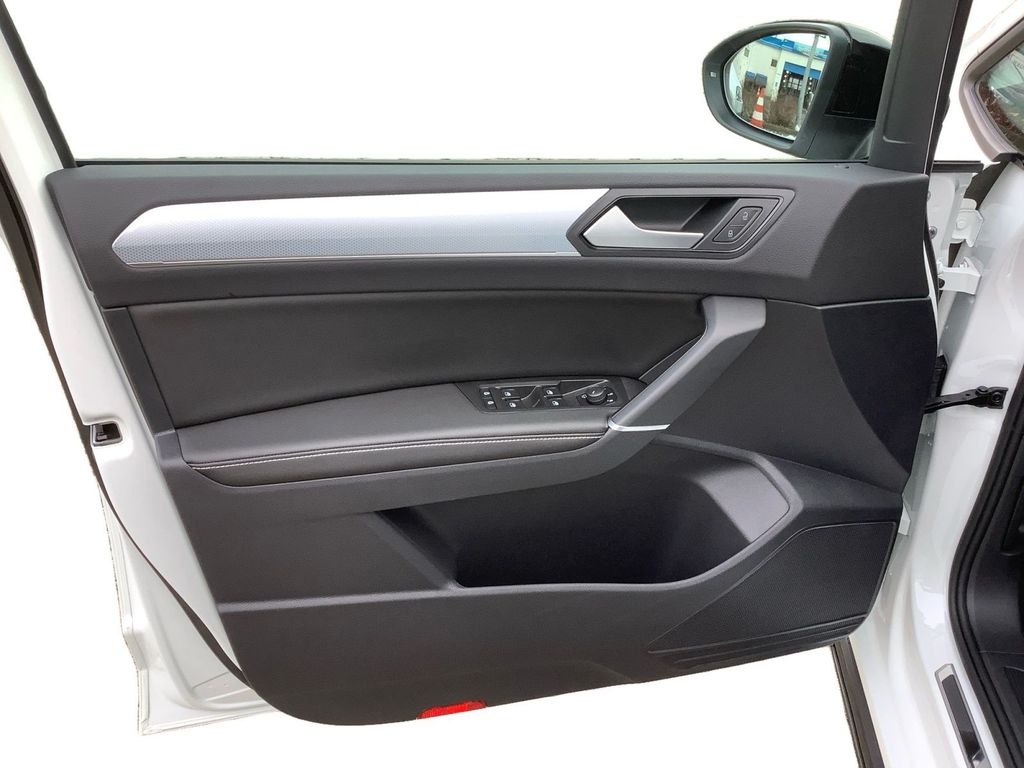 Volkswagen Touran 2025