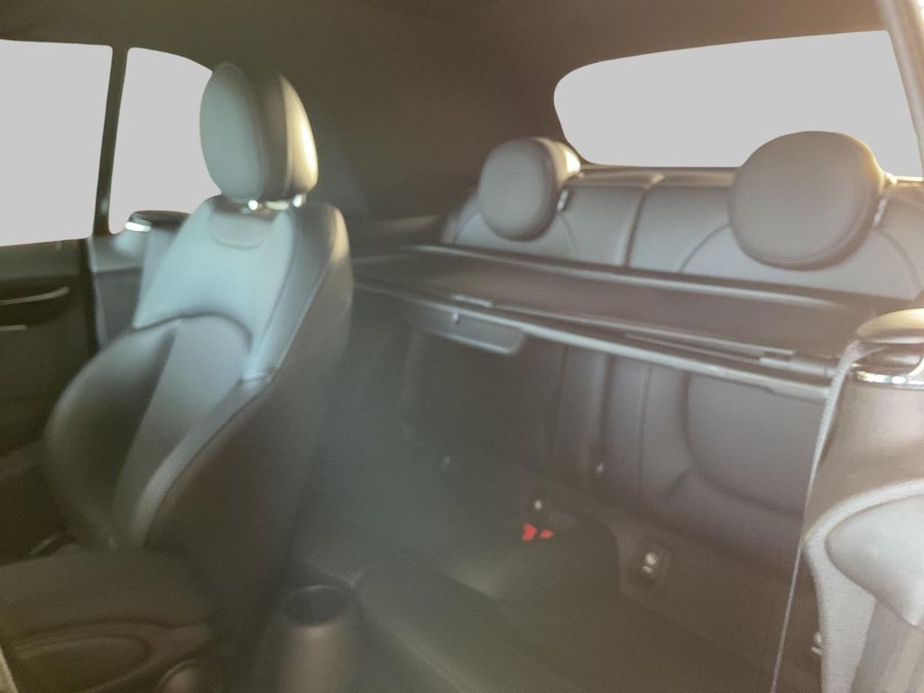 MINI One Cabrio 2022