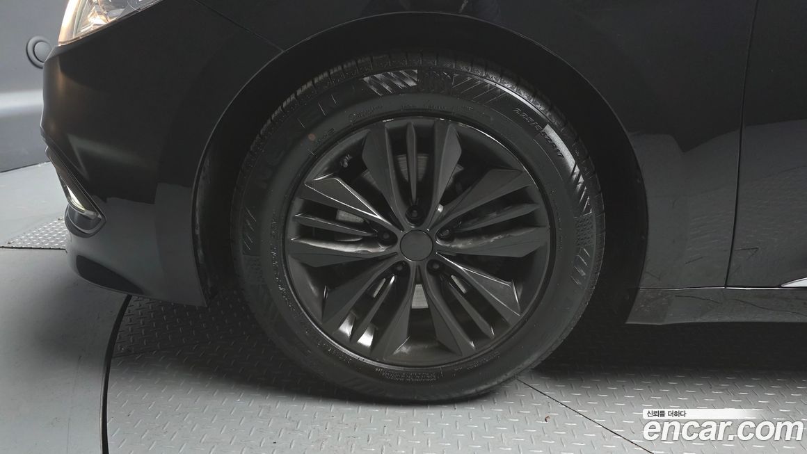 Hyundai Grandeur 2017