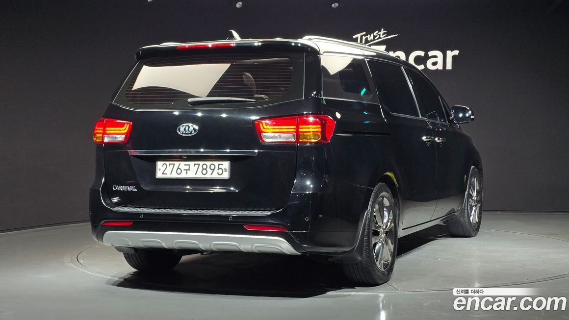 Kia Canival 2017