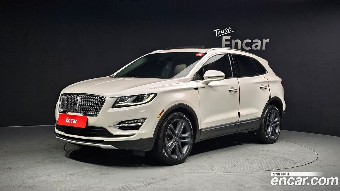 Lincoln MKC 2019
