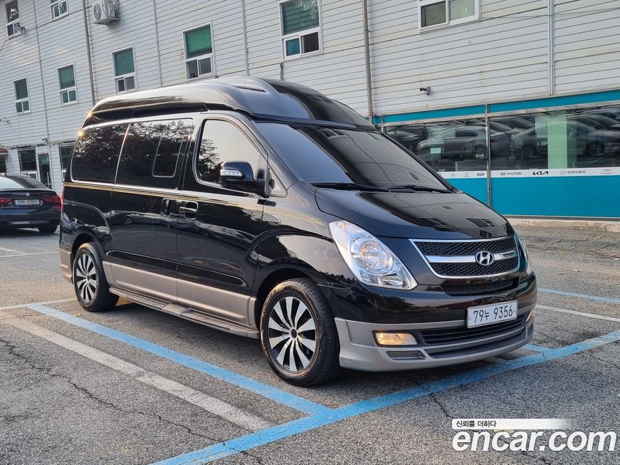 Hyundai Starex 2013