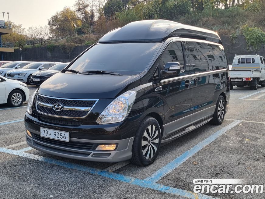Hyundai Starex 2013