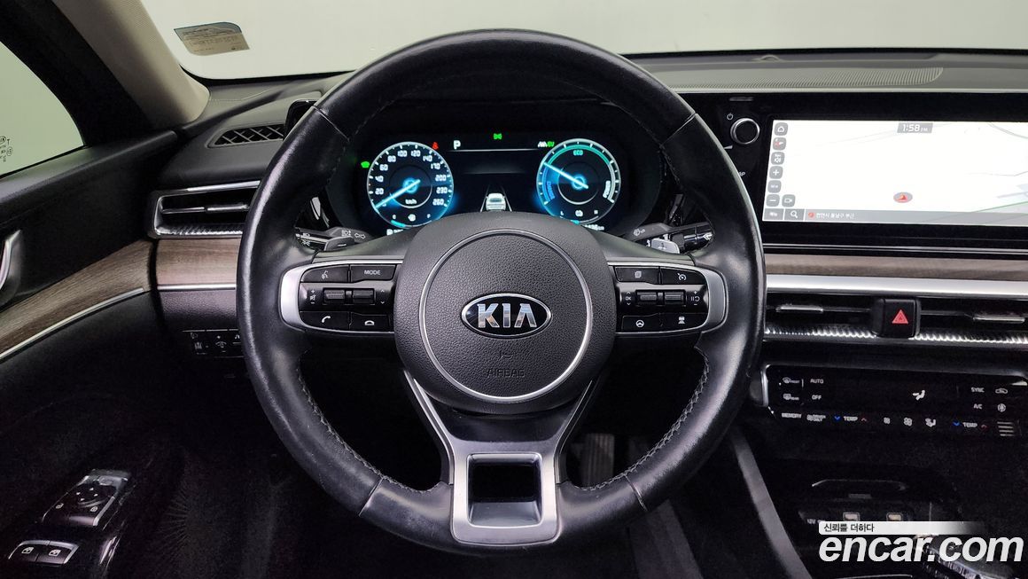 Kia K5 2021