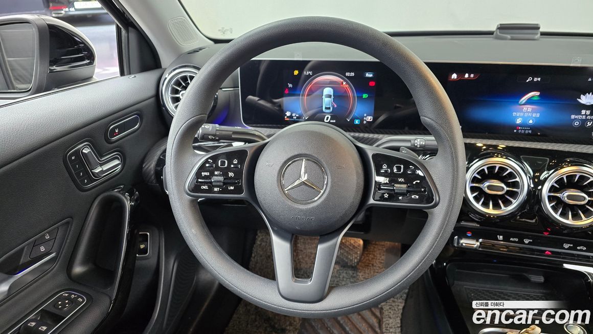 Mercedes-Benz A-Class 2020