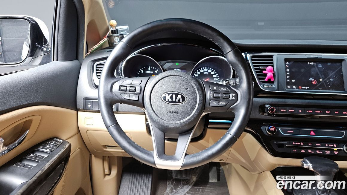 Kia Canival 2019