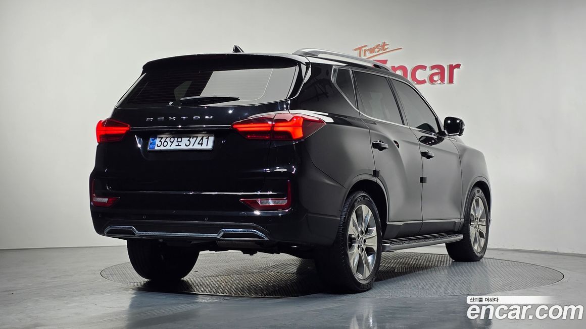 KG_Mobility_Ssangyong Rexton 2021