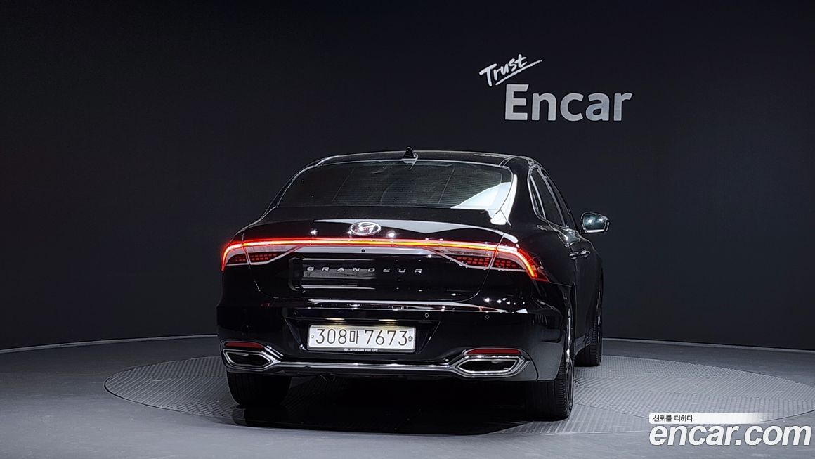 Hyundai Grandeur 2021