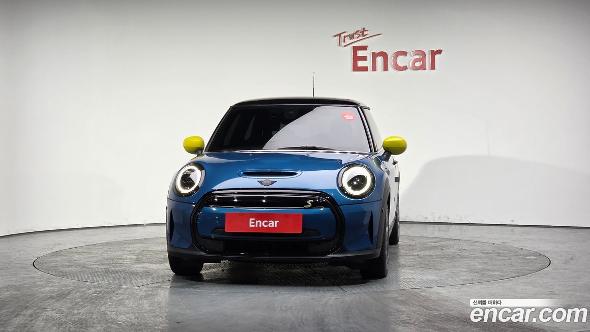 Mini Cooper 2024