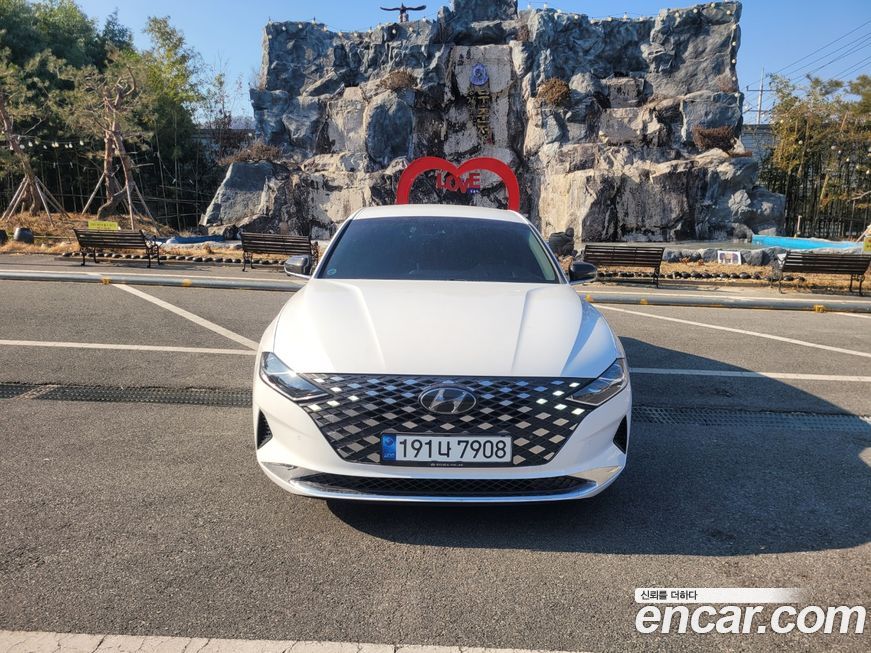Hyundai Grandeur 2022