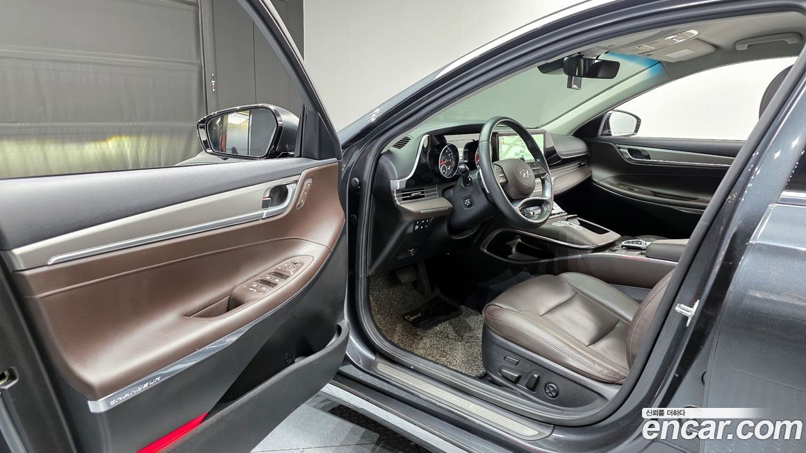 Hyundai Grandeur 2021