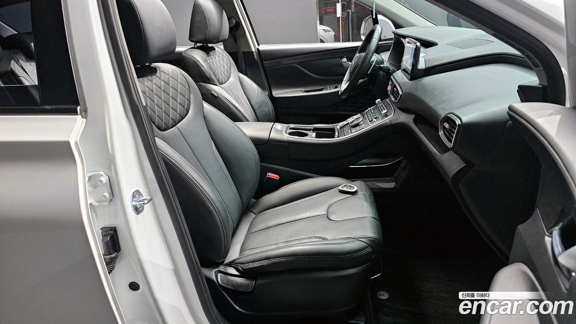 Hyundai Santafe 2023