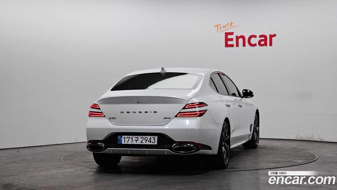 Genesis G70 2022