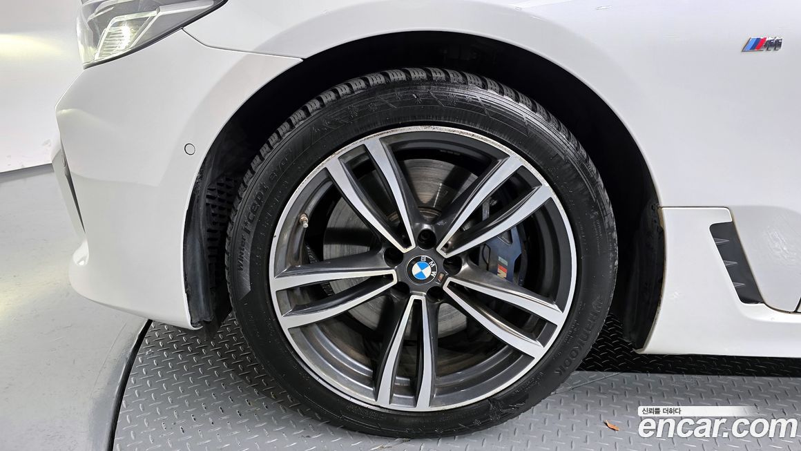 BMW Gran Turismo 2021